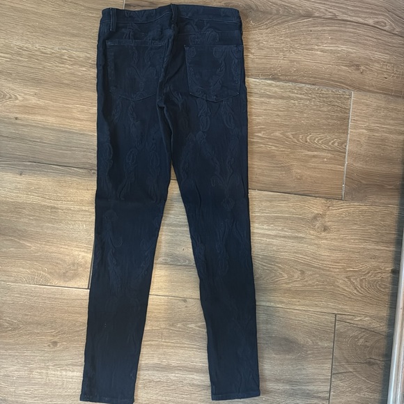 J brand blue jeans with paisleys printed on. Used - Picture 6 of 6